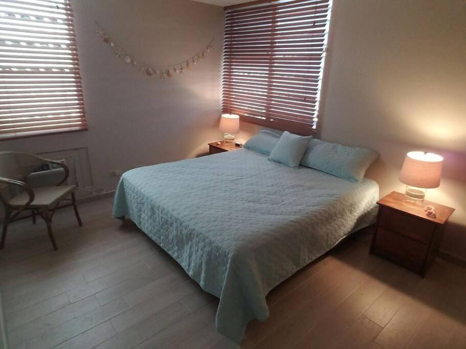 1St Floor, A/C Everywhere, Balcony With Beach View In Luquillo Esterno foto